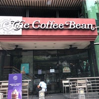 Photo taken at The Coffee Bean &amp;amp; Tea Leaf by EK J. on 6/7/2020