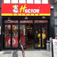 Photo taken at Hector Chicken Chaussée d&amp;#39;Ixelles by EK J. on 4/8/2019