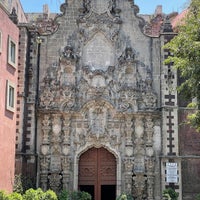 Photo taken at Templo expiatorio de San Felipe de Jesús by Soo Min P. on 4/5/2022