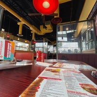 Photo taken at Red Robin Gourmet Burgers and Brews by Eddie M. on 7/29/2021