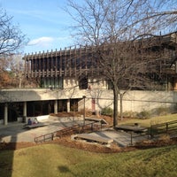 Foto tomada en University of Wisconsin - Green Bay  por Brian J. el 11/8/2012