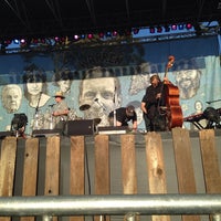 Photo taken at Banjo Stage HSB by Miche on 10/5/2014