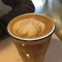 2/24/2018 tarihinde David A.ziyaretçi tarafından Evocation Coffee'de çekilen fotoğraf