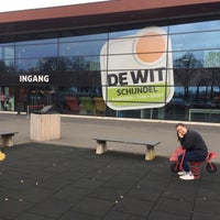 รูปภาพถ่ายที่ De Wit Schijndel โดย Jo 🌻 D. เมื่อ 4/10/2018