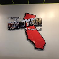 Photo taken at MOOYAH Burgers, Fries &amp;amp; Shakes by Long on 1/15/2022