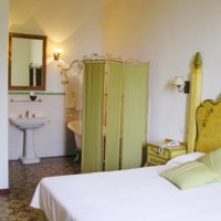 Foto diambil di Palou Hotel Sant Pere de Ribes oleh Palou Hotel Sant Pere de Ribes pada 2/13/2014