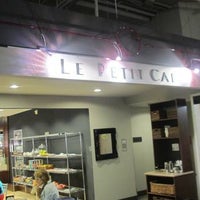 3/27/2014 tarihinde Le Petit Cafeziyaretçi tarafından Le Petit Cafe'de çekilen fotoğraf