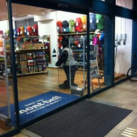 Mont Bell モンベル 新宿南口店 西新宿 代々木2 4 9 Mont Bell モンベル 新宿南口店 西新宿 代々木2 4 9