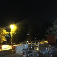 Das Foto wurde bei Çello Restaurant von Canan ⚜. am 9/10/2017 aufgenommen