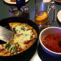 11/9/2012にPhill L.がNumero Uno Pizzaで撮った写真