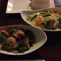 Снимок сделан в Tasty Thai Restaurant пользователем Tess C. 12/23/2014