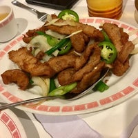 Das Foto wurde bei Lai Lai Restaurant von Deekay am 11/17/2016 aufgenommen