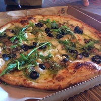 4/4/2015にDeekayがBlaze Pizzaで撮った写真