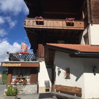 Photo taken at Hotel-Restaurant Blümlisalp Grindelwald by Mike W. on 6/29/2017