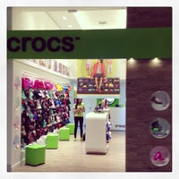 Photo taken at Crocs by Mauricio C. on 8/29/2013