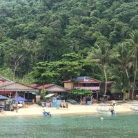 Photo taken at Perhentian Island by Rüya on 8/19/2017