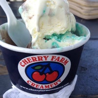 Foto scattata a Cherry Farm Creamery da Tobey S. il 6/18/2014