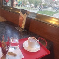 11/22/2021에 Mesut A.님이 T-Cafe &amp;amp; Restaurant에서 찍은 사진