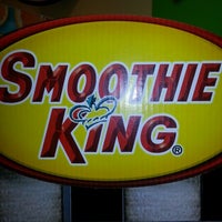 รูปภาพถ่ายที่ Smoothie King โดย Bran New R. เมื่อ 12/19/2012