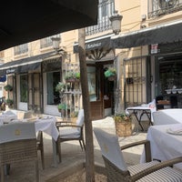 รูปภาพถ่ายที่ Restaurante Café El Botánico โดย Cleber F. เมื่อ 4/8/2022