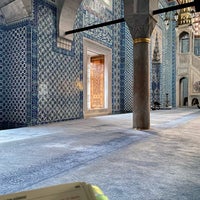 Photo taken at Rüstem Pasha Mosque by Nur Gizem G. on 1/1/2024