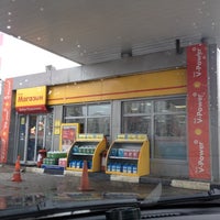 Photo taken at Shell by Dima D. on 3/30/2012