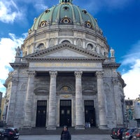 Photo taken at Frederik´s Church (The Marble Church) by Roxanne O. on 2/25/2016