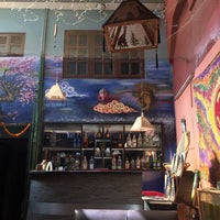 Foto tirada no(a) Pilgrims 24 Restaurant &amp;amp; Bar (Formerly Feed &amp;#39;n&amp;#39; Read) por Satish K. em 11/6/2016