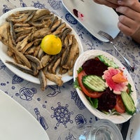 Photo taken at Mavi Yeşil Restaurant by Aşkımm🤍 on 11/17/2019