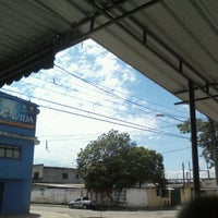Photo taken at Quitanda Recanto Da Nilza by fabiana m. on 11/27/2012