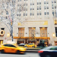 Photo taken at Waldorf Astoria Rooftop Garden by Stan S. on 12/25/2015