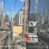 Photo taken at Roosevelt Island Tram (Manhattan Station) by Note Lunla on 9/15/2023