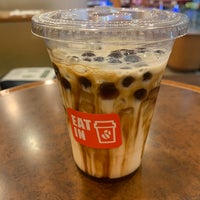 Photo taken at Doutor Coffee Shop by locktown on 5/9/2020