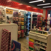 Photo taken at Havaianas by Sueann N. on 5/1/2016
