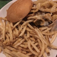 Photo taken at Cheeseburger in Paradise - Indianapolis by Amanda E on 4/16/2017
