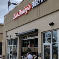 6/25/2017 tarihinde Mike P.ziyaretçi tarafından Bad Daddy&amp;#39;s Burger Bar'de çekilen fotoğraf