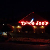 Foto tirada no(a) Tahoe Joe&amp;#39;s por Mike P. em 3/23/2018