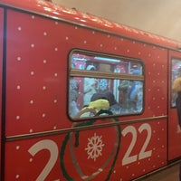 Photo taken at metro Kiyevskaya, line 3 by Rita A. on 12/26/2021