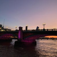 Photo taken at Thames Path by Rita A. on 9/23/2021