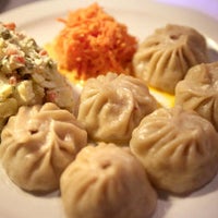 Снимок сделан в Oyunaa&amp;#39;s Mongolian cuisine пользователем Oyunaa&amp;#39;s Mongolian cuisine 2/17/2014