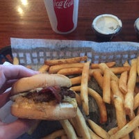 5/11/2016에 Kari B.님이 Killer Burger에서 찍은 사진
