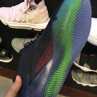 nike park glorietta 4