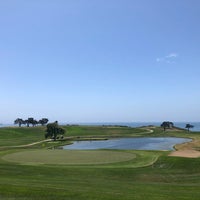 Foto tomada en Sandpiper Golf Course  por JK J. el 7/30/2019