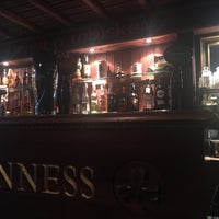 Photo taken at Garret Irish Tavern by Israel G. on 11/21/2017