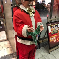 Photo taken at ケンタッキーフライドチキン あざみ野店 by Takuya N. on 12/25/2017