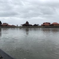 Photo taken at Shwe Inn Tha Floating Resort by ckkinn on 8/16/2017