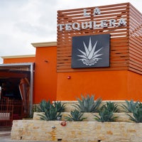 รูปภาพถ่ายที่ La Tequilera Del Patron - San Antonio Mexican Restaurant โดย La Tequilera Del Patron - San Antonio Mexican Restaurant เมื่อ 2/18/2014