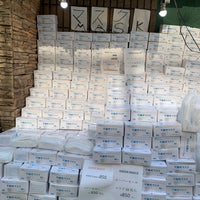 マツモトキヨシ 新大久保駅前店 Drugstore