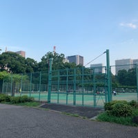 Photo taken at Hibiya Park Tennis Court by Jina P. on 8/17/2019