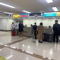 Photo taken at Korean Air Check-in Counter by Jina P. on 12/7/2019
